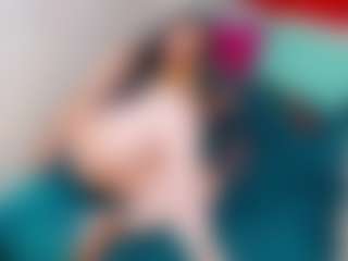 LARAFOXX's Live Sex Cam Show
