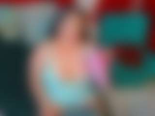 LARAFOXX's Live Sex Cam Show
