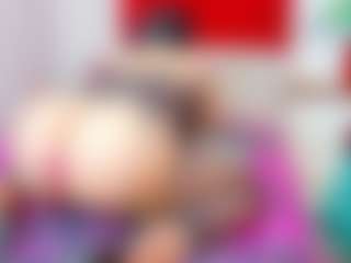 LARAFOXX's Live Sex Cam Show