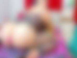 LARAFOXX's Live Sex Cam Show