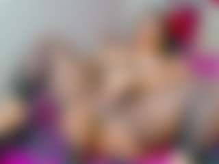 LARAFOXX's Live Sex Cam Show