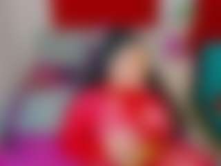 LARAFOXX's Live Sex Cam Show