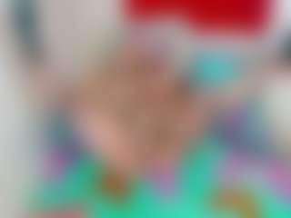 LARAFOXX's Live Sex Cam Show
