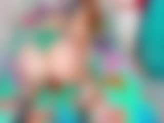 LARAFOXX's Live Sex Cam Show