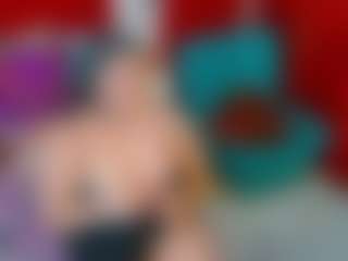 LARAFOXX's Live Sex Cam Show