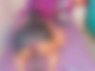 LARAFOXX's Live Sex Cam Show
