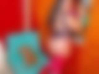 LARAFOXX's Live Sex Cam Show