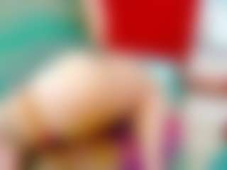 LARAFOXX's Live Sex Cam Show