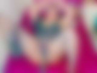 LARAFOXX's Live Sex Cam Show