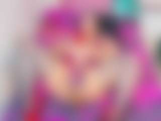 LARAFOXX's Live Sex Cam Show