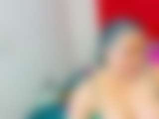 LARAFOXX's Live Sex Cam Show