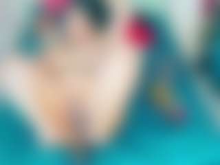 LARAFOXX's Live Sex Cam Show