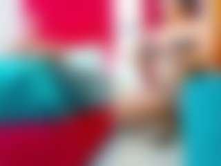 LARAFOXX's Live Sex Cam Show