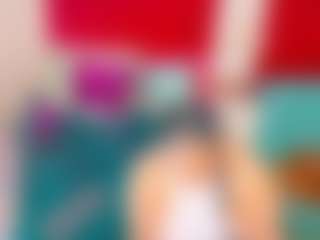 LARAFOXX's Live Sex Cam Show