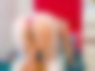 LARAFOXX's Live Sex Cam Show
