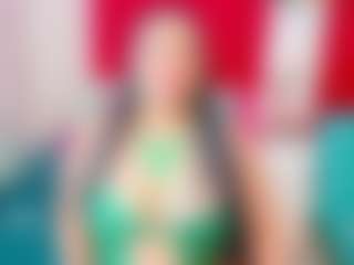 LARAFOXX's Live Sex Cam Show