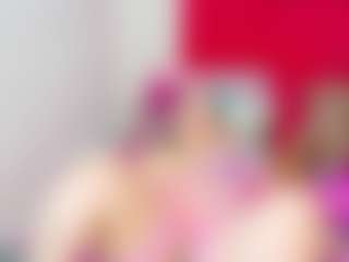 LARAFOXX's Live Sex Cam Show