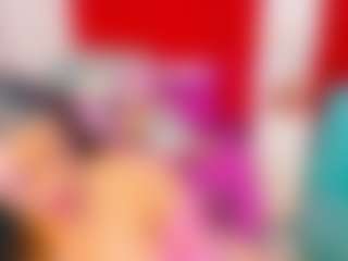 LARAFOXX's Live Sex Cam Show