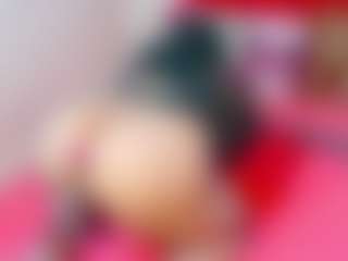 LARAFOXX's Live Sex Cam Show