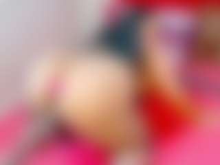 LARAFOXX's Live Sex Cam Show