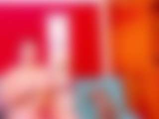 LARAFOXX's Live Sex Cam Show