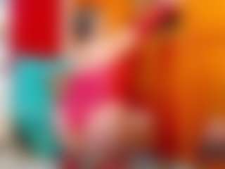 LARAFOXX's Live Sex Cam Show