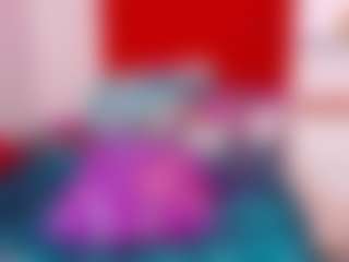 LARAFOXX's Live Sex Cam Show