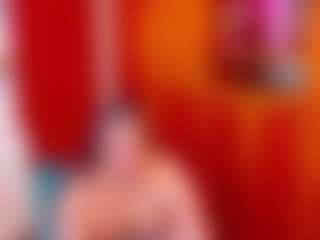 LARAFOXX's Live Sex Cam Show