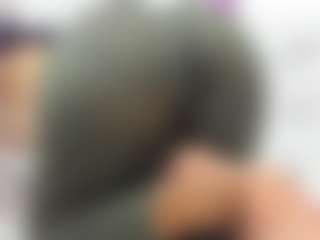 Live cam show with roxyrebeld - Hairy on Latina Girls
