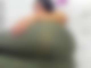 Live cam show with roxyrebeld - Hairy on Livezox