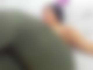 Live cam show with roxyrebeld - Red Hair on Lustler