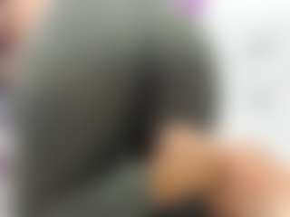 Live cam show with roxyrebeld - Hairy on Hubzter Live