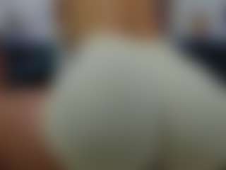 Live cam show with roxyrebeld - Pantyhose on Gym Cam Girls