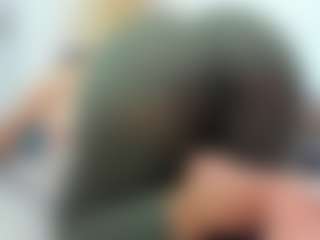 Live cam show with roxyrebeld - Hairy on CamwithHer