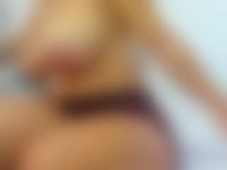 roxyrebeld's Live Sex Cam Show