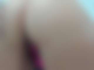 Live cam show with roxyrebeld - Bdsm on Camsoda