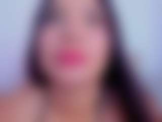 Live cam show with stephaniediaz - Curvy Teen (18+) on hrnylive.com