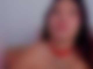 Live cam show with stephaniediaz - Natural on Soda Cam