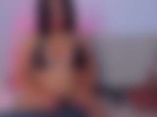 Live cam show with stephaniediaz - Spank Brown Hair on camwithhim.com
