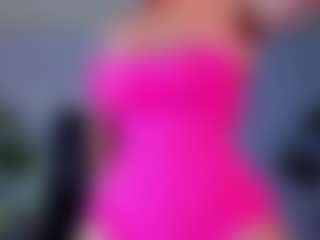 Live cam show with lizaliett - Red Hair Shaved Pussy on AdultVida.com