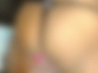 Live cam show with diana-reine - Ebony on Camsoda | colombia