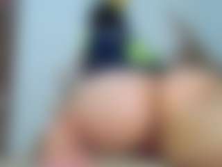 NATALIA PUERTA's Live Sex Cam Show