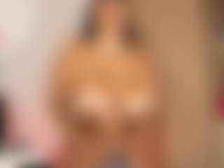 Live cam show with paraadisecity - American Petite on Camsoda.co | colombia