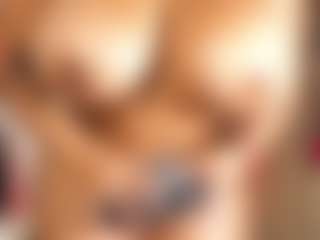 paraadisecity's Live Sex Cam Show