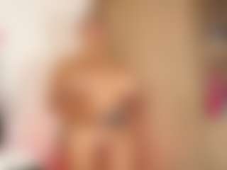 paraadisecity's Live Sex Cam Show