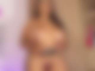 Live cam show with paraadisecity - Fingers on SinfulBabes