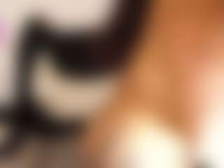 Live cam show with paraadisecity - Petite on Big Tits