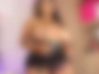 Live cam show with paraadisecity - BBW on TeamSkeetLive