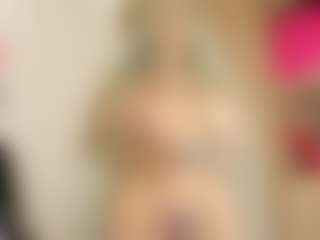 Live cam show with paraadisecity - Young Adult on Dare Cams