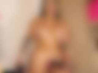 paraadisecity's Live Sex Cam Show